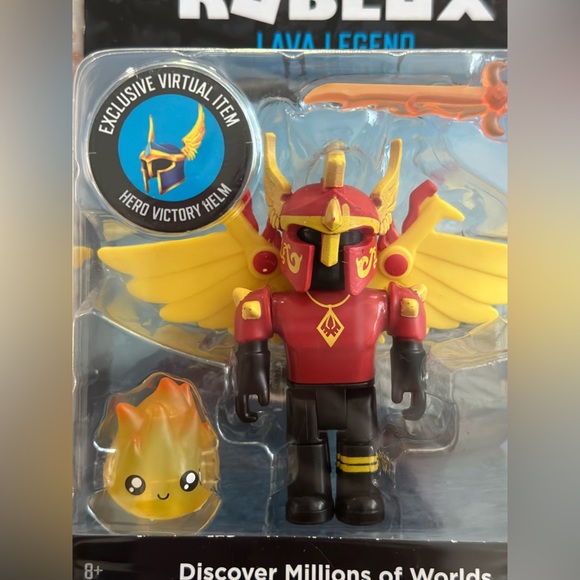 Roblox lava legend figure figurine w/ hero victory helm robloxmix&match figures - Picture 3 of 4